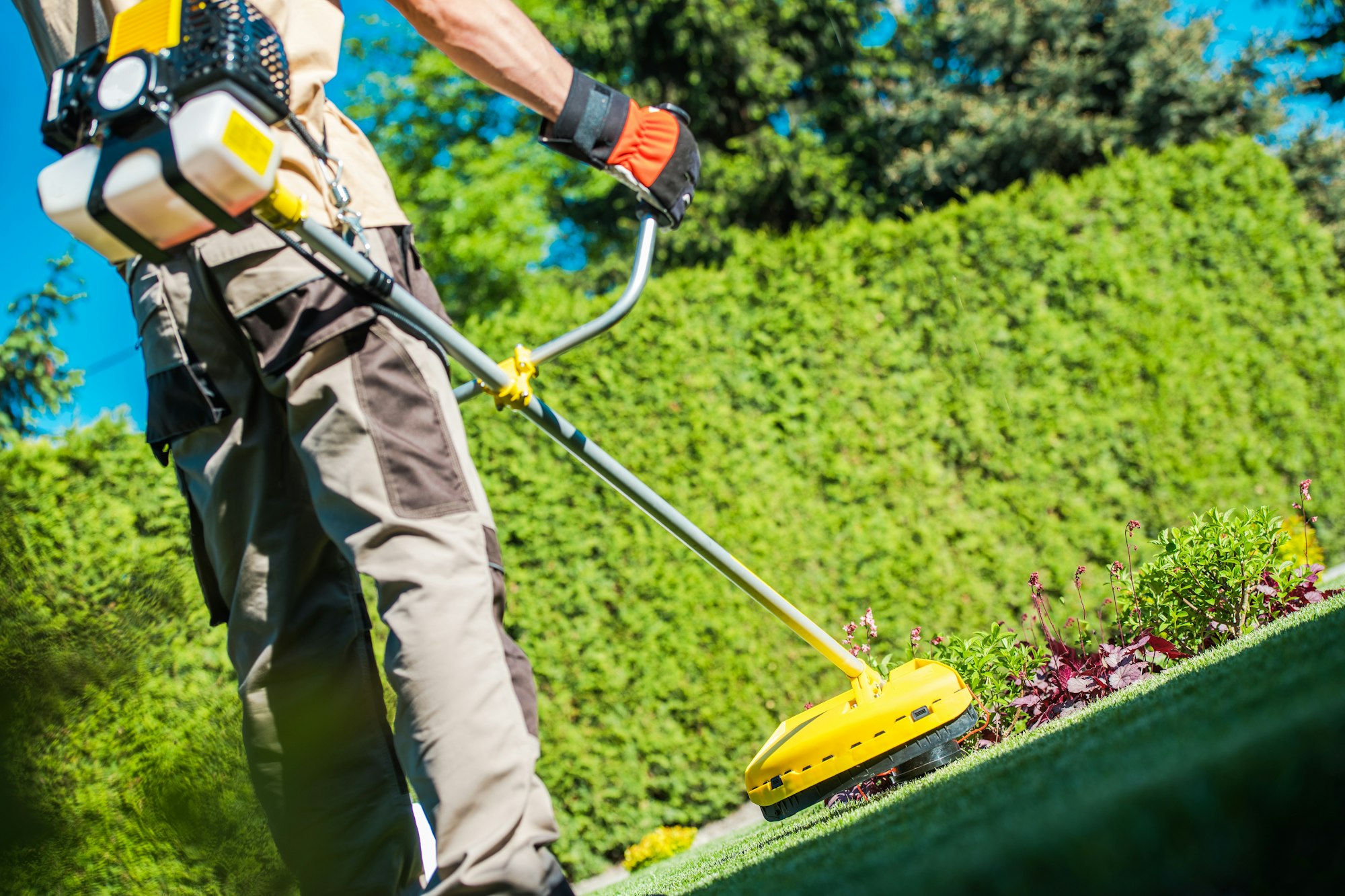 Gas String Trimmer Work